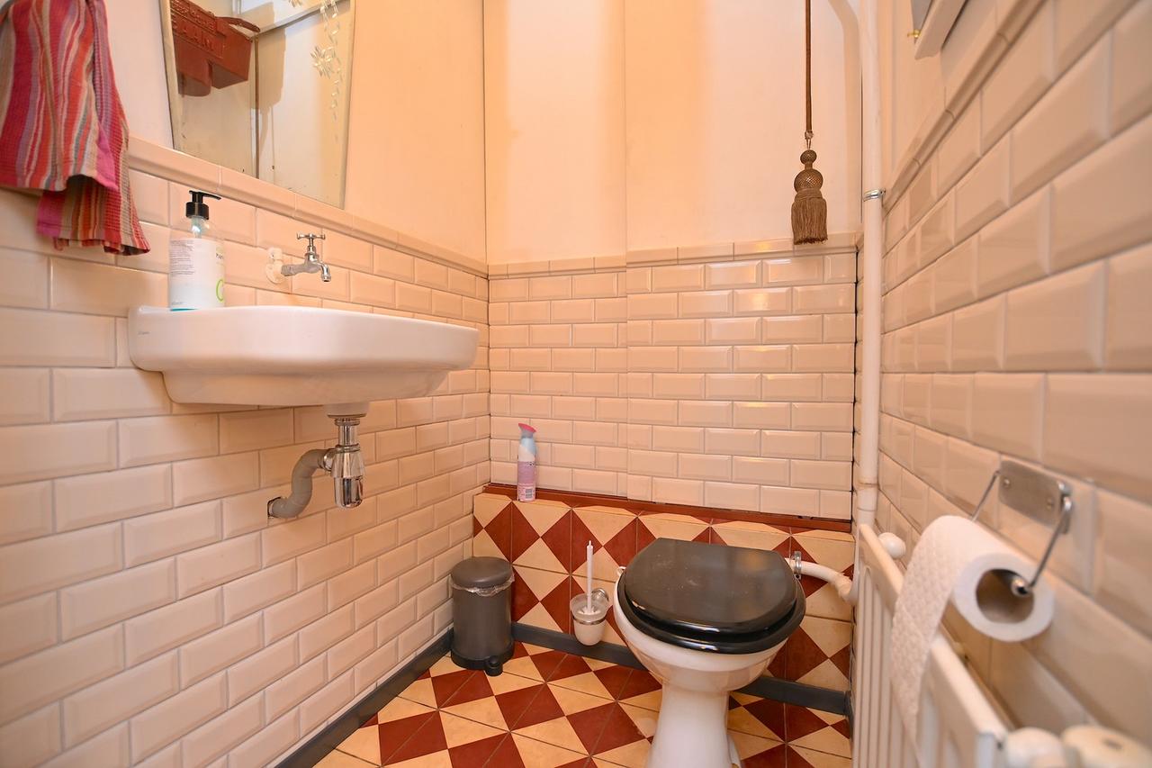 Furnished 130 m² apartment with terrace - Image 14