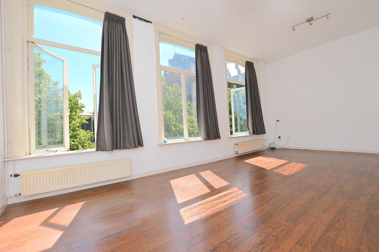 Bright 17 m² room on Akerkhof - Image 4