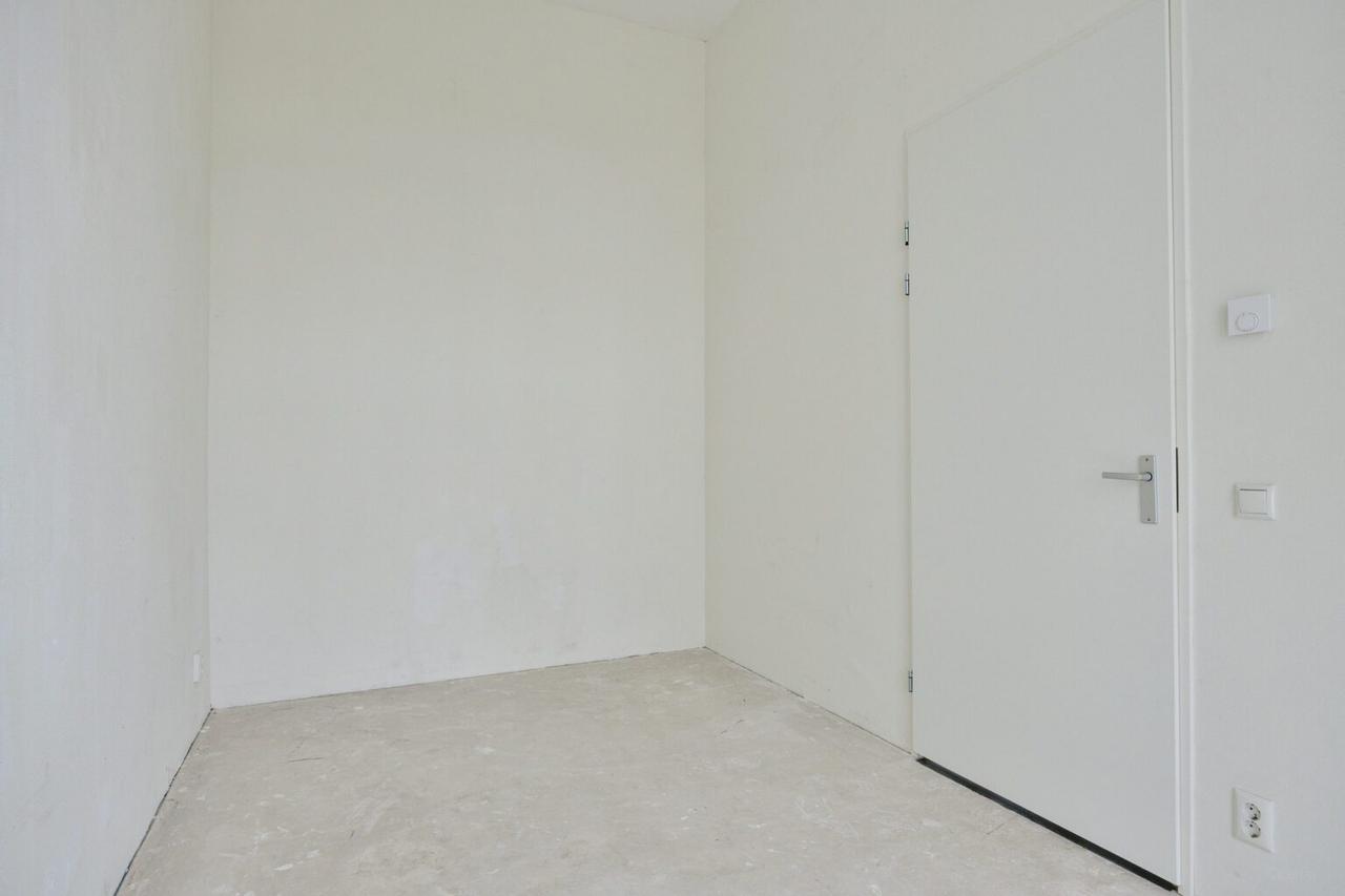 Licht 4-kamerappartement met balkon - Afbeelding 12