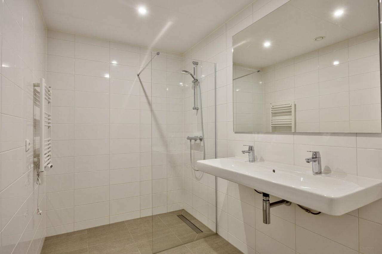 Licht 3-kamerappartement met balkon - Afbeelding 15