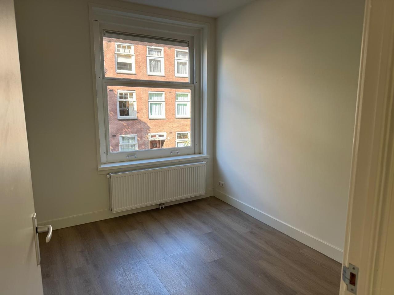 Available immediately: 2-bedroom apartment - Image 4