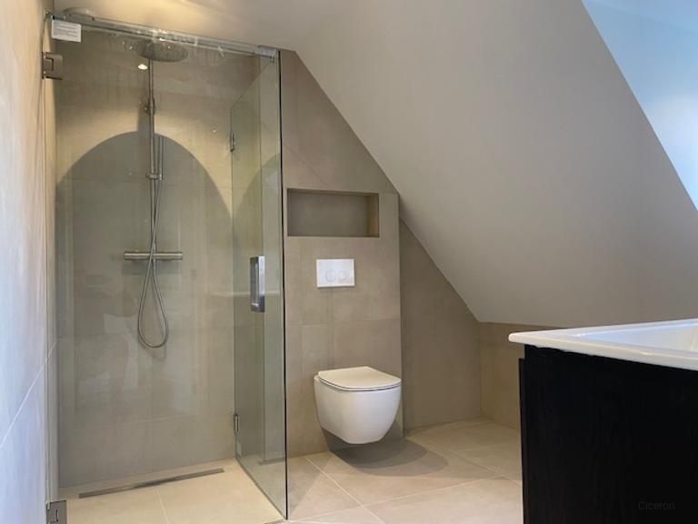 110 m² upper-floor apartment with garden in Heemstede - Image 7