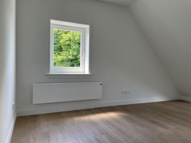 110 m² upper-floor apartment with garden in Heemstede - Image 16