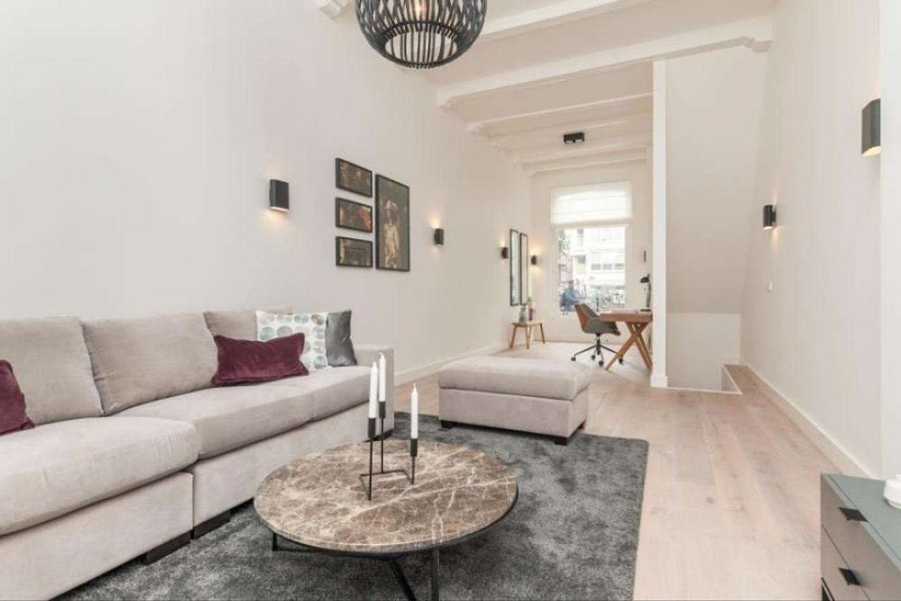 Gemeubileerd 2-slaapkamerappartement met tuin - Afbeelding 1