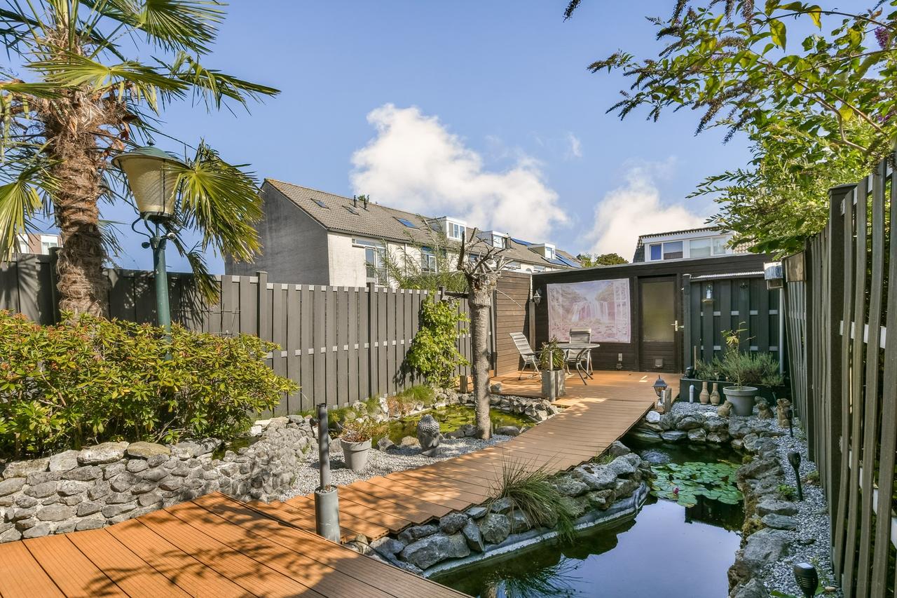 Rental Home with Garden & 10 Solar Panels - Image 4