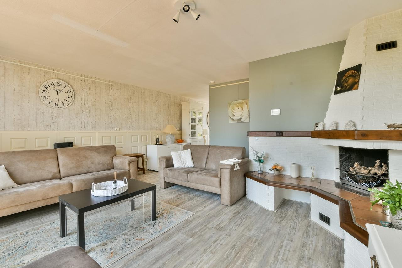 Rental Home with Garden & 10 Solar Panels - Image 6