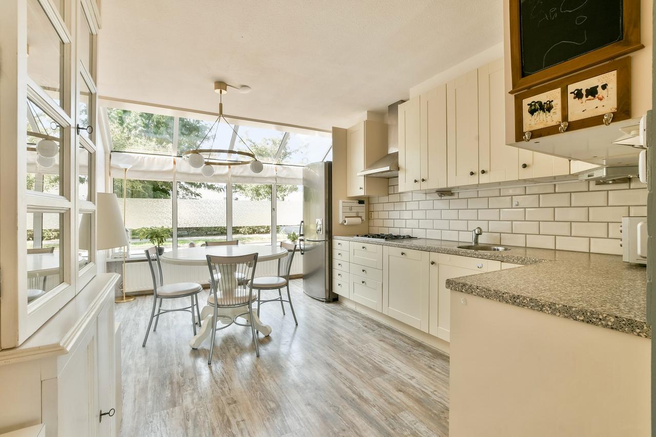 Rental Home with Garden & 10 Solar Panels - Image 7