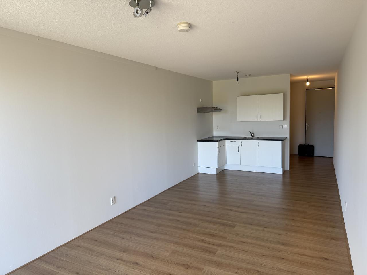 34 m² studio met label A in Bijlmer Centrum - Afbeelding 1