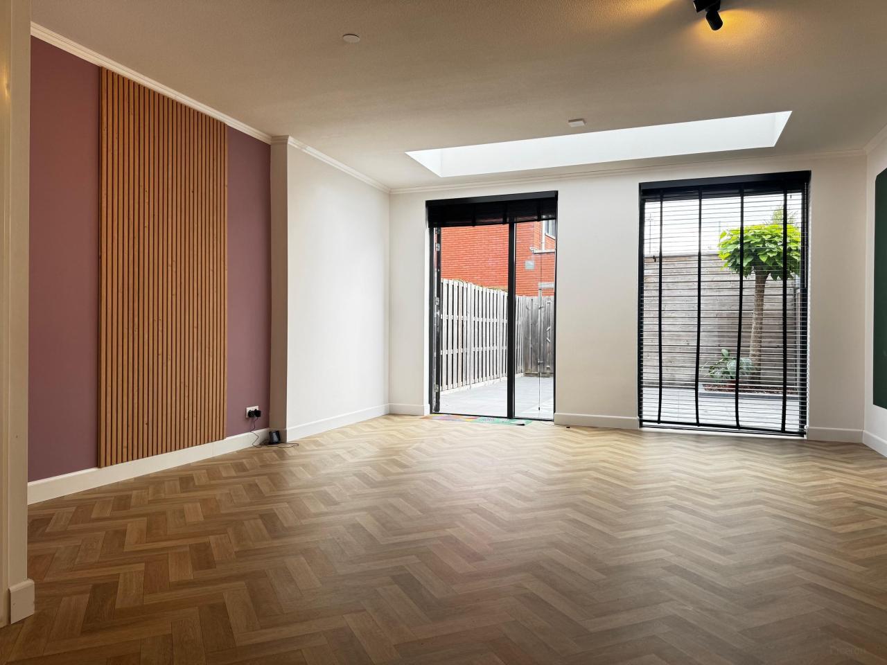 150 m² family home with 5 bedrooms - Image 2