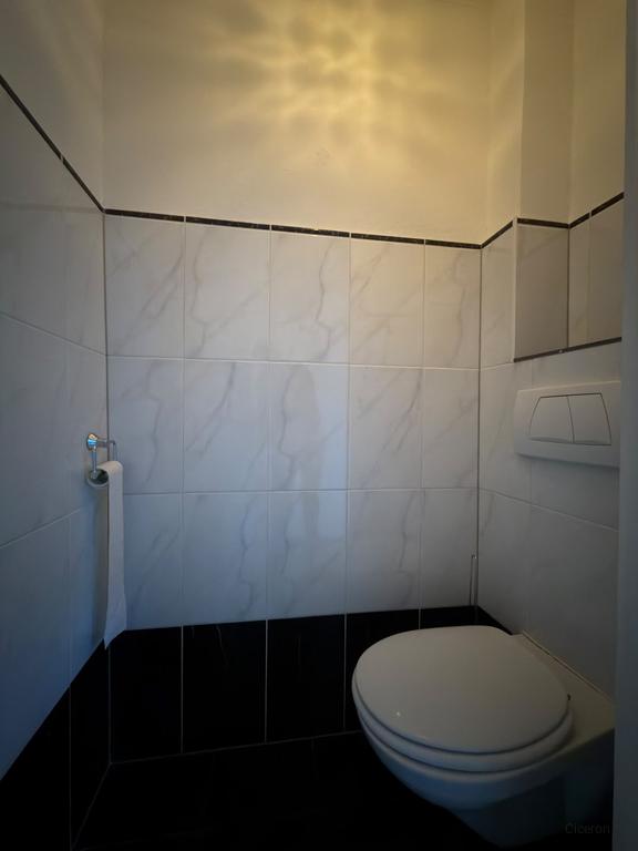 Rental home on Stationsstraat in Boxtel - Image 11