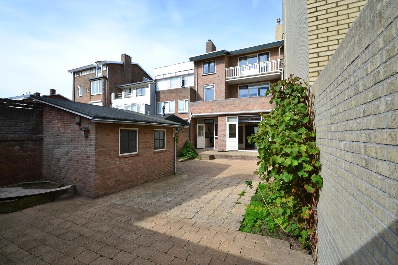 235 m² seaside townhouse with 7 bedrooms - Image 12