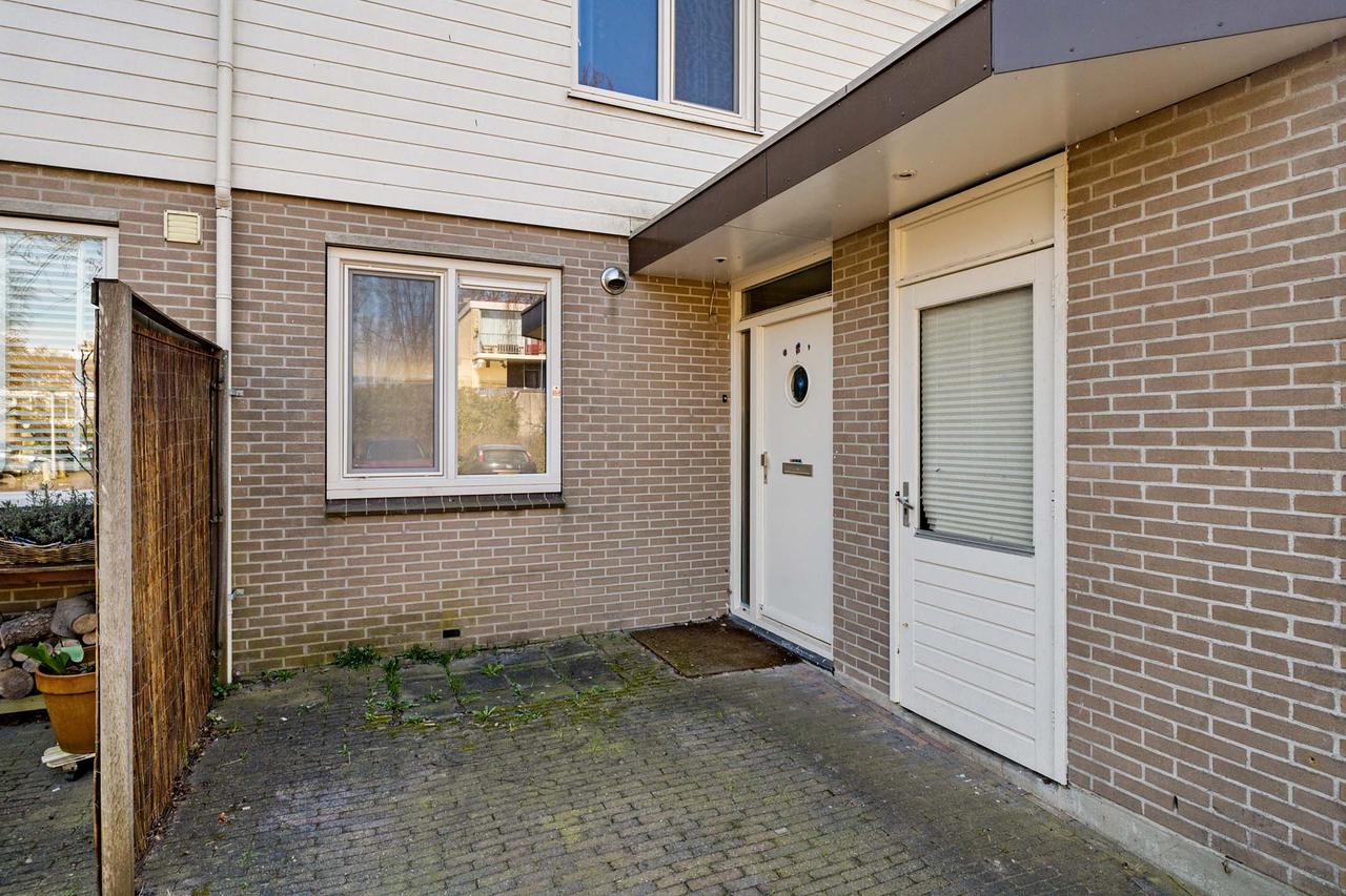 Gemeubileerde gezinswoning met tuin - Afbeelding 2