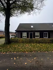 188 m² Family Home with Garden and Garage