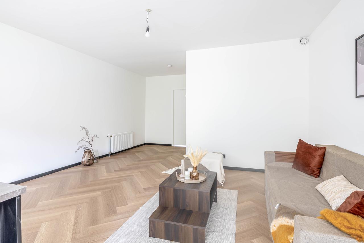 Gemeubileerde benedenwoning met tuin - Afbeelding 7