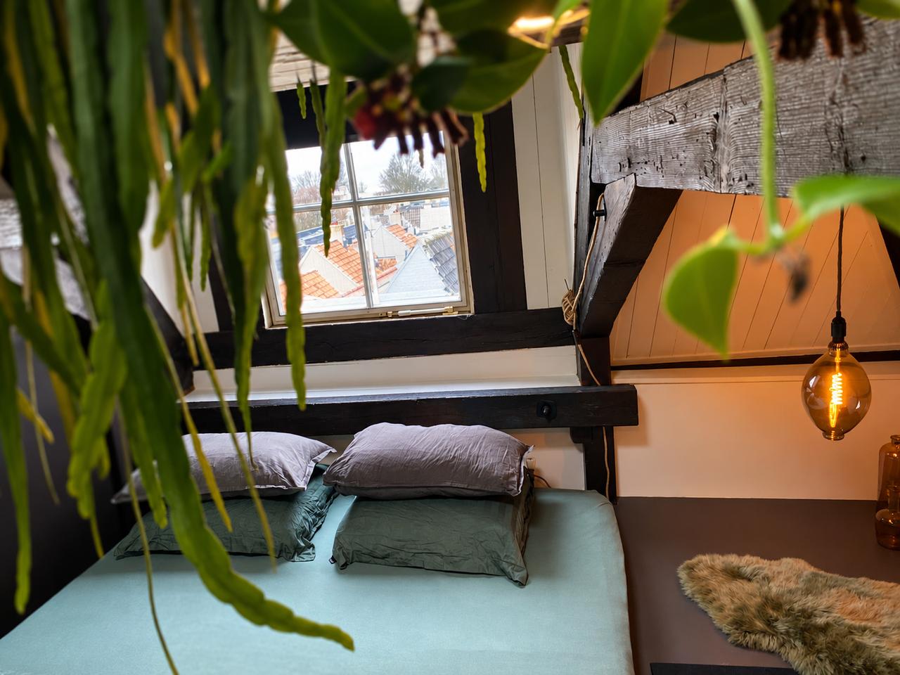 Gemeubileerde maisonnette met terras in centrum - Afbeelding 12