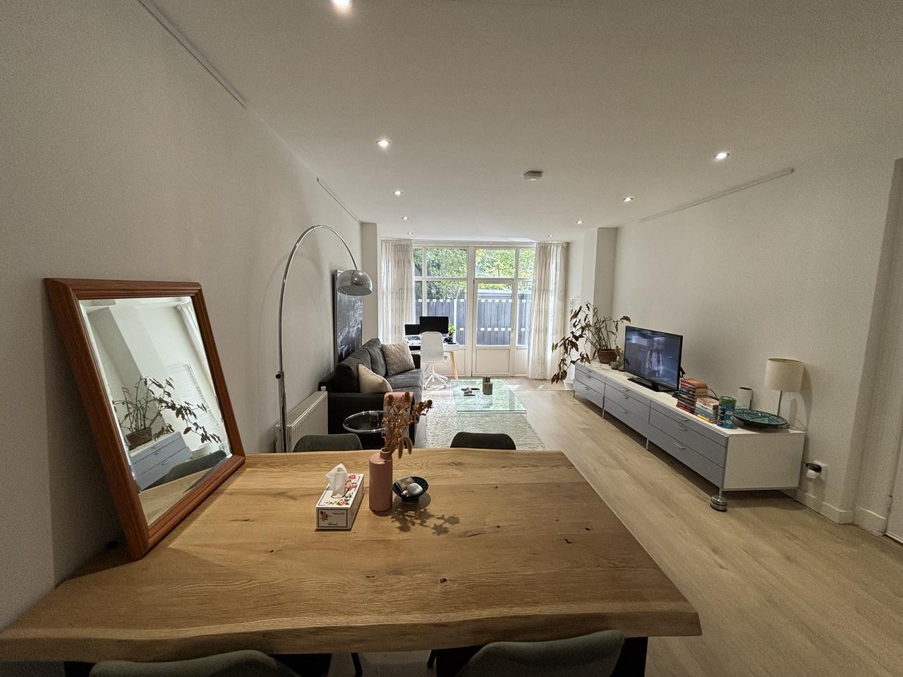 Gemeubileerd appartement met tuin - Afbeelding 4