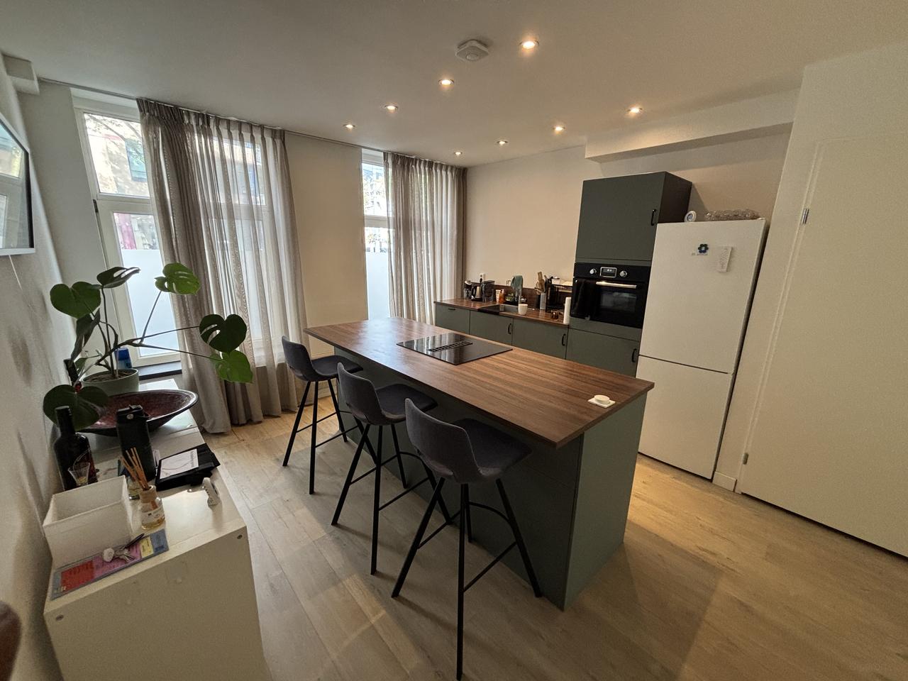 Gemeubileerd appartement met tuin - Afbeelding 6