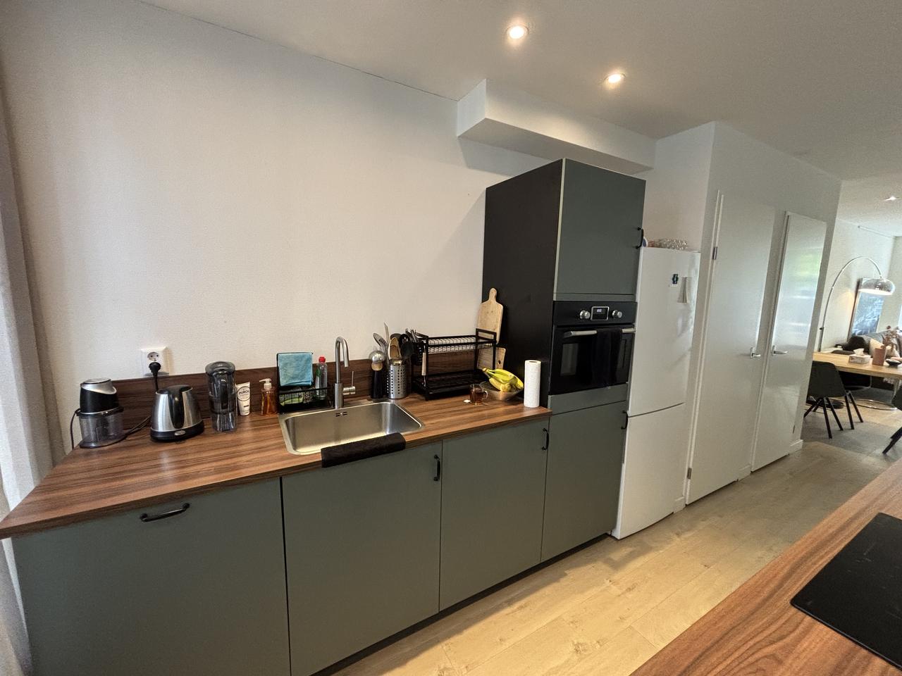 Gemeubileerd appartement met tuin - Afbeelding 7