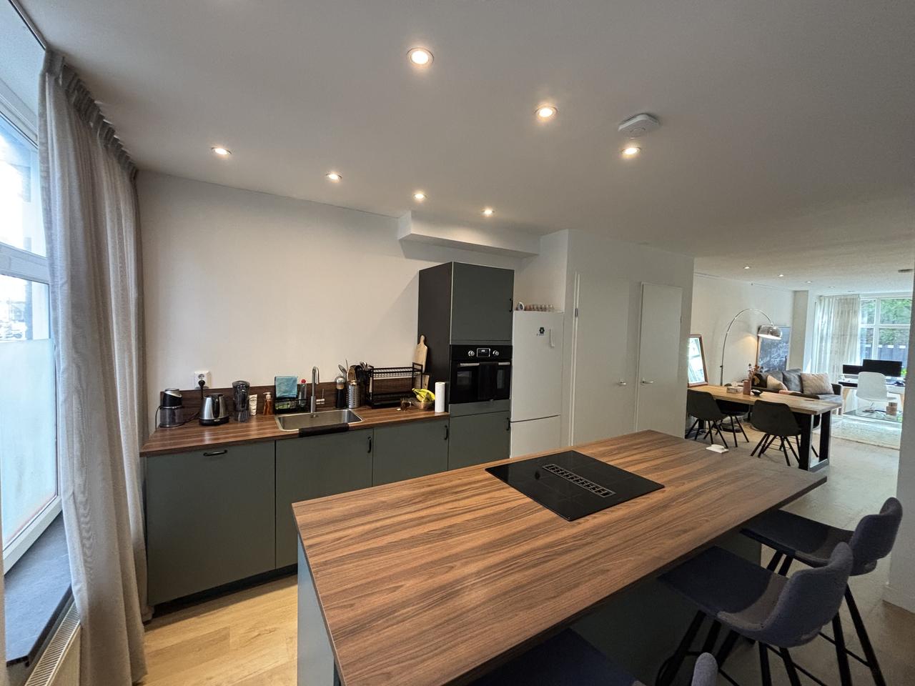 Gemeubileerd appartement met tuin - Afbeelding 8