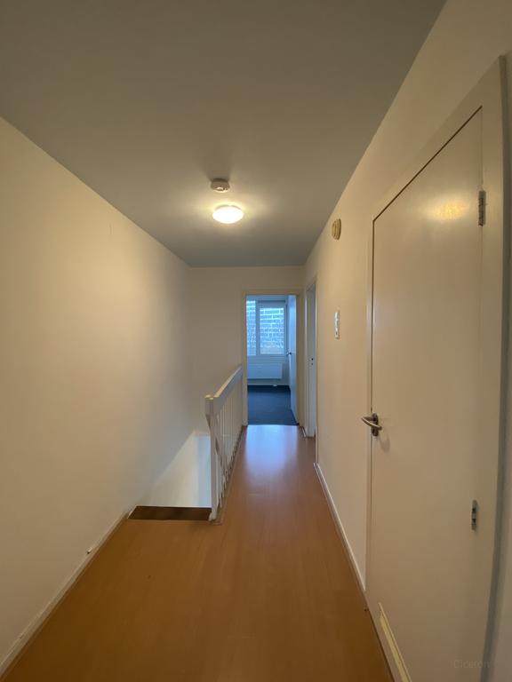 4-room maisonette with sunny balcony - Image 13