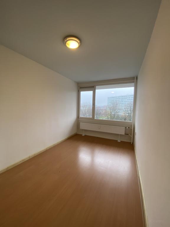 4-room maisonette with sunny balcony - Image 14