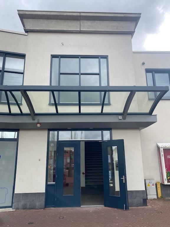 Gemeubileerd appartement met parkeren - Afbeelding 16