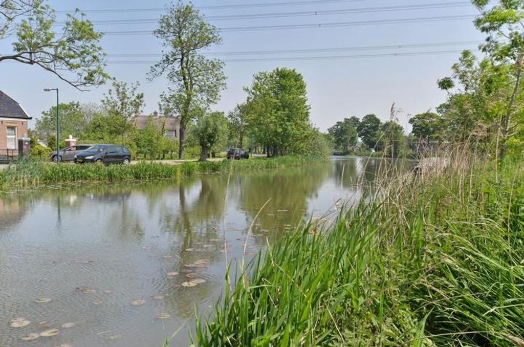 400 m² Farmhouse on the Gein River - Image 2
