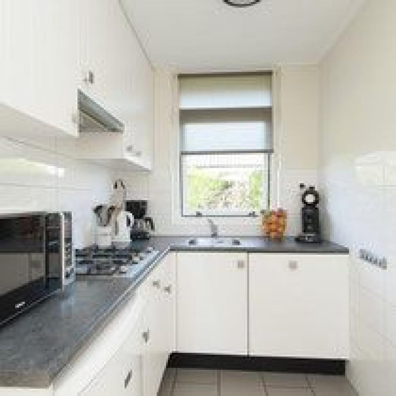 Detached bungalow near dunes and beach - Image 6