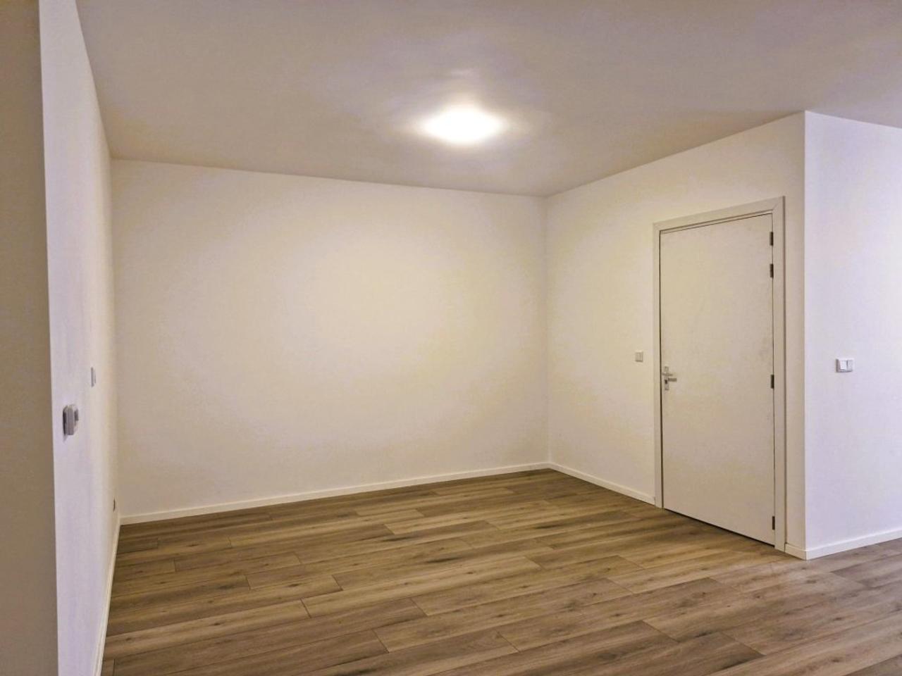 3-Bedroom Ground-Floor Apartment in Terneuzen - Image 4