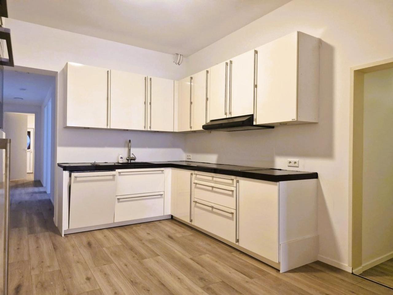 3-Bedroom Ground-Floor Apartment in Terneuzen - Image 6