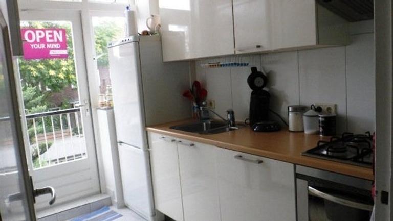 Gestoffeerde kamer met balkon in Stratum - Afbeelding 3