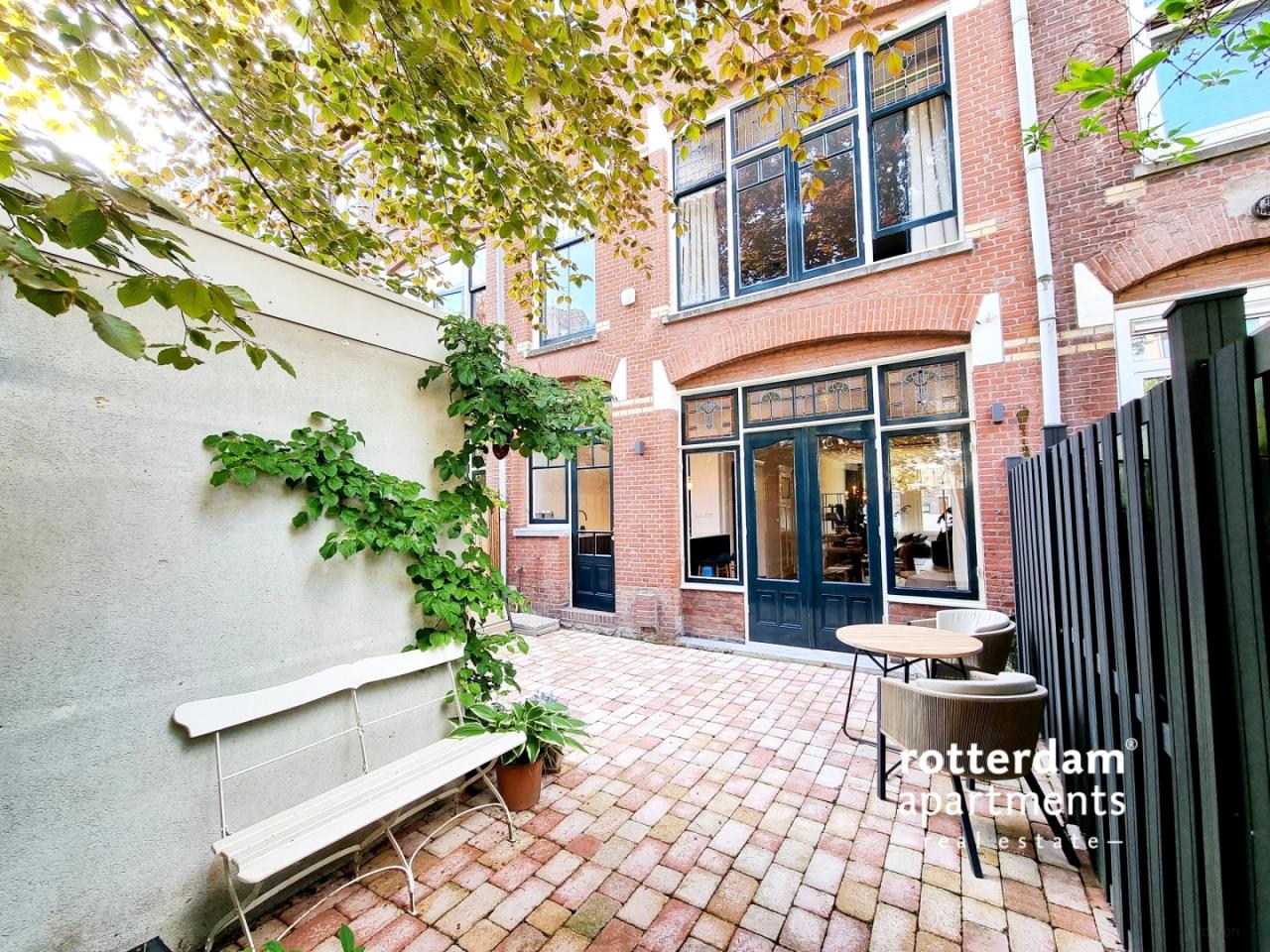 147 m² duplex ground-floor home with garden - Image 25