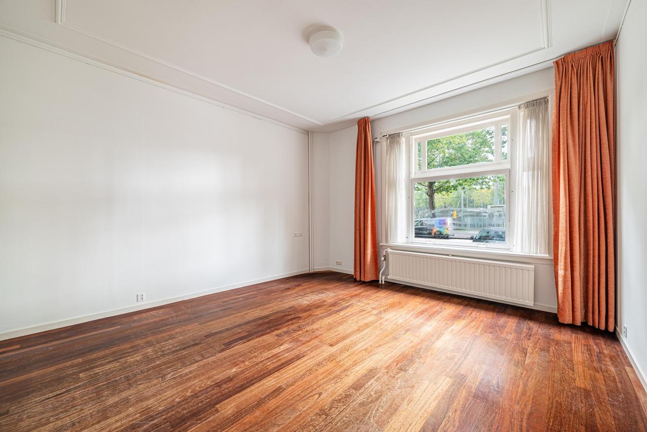 157 m² dubbel benedenhuis met tuin - Afbeelding 4