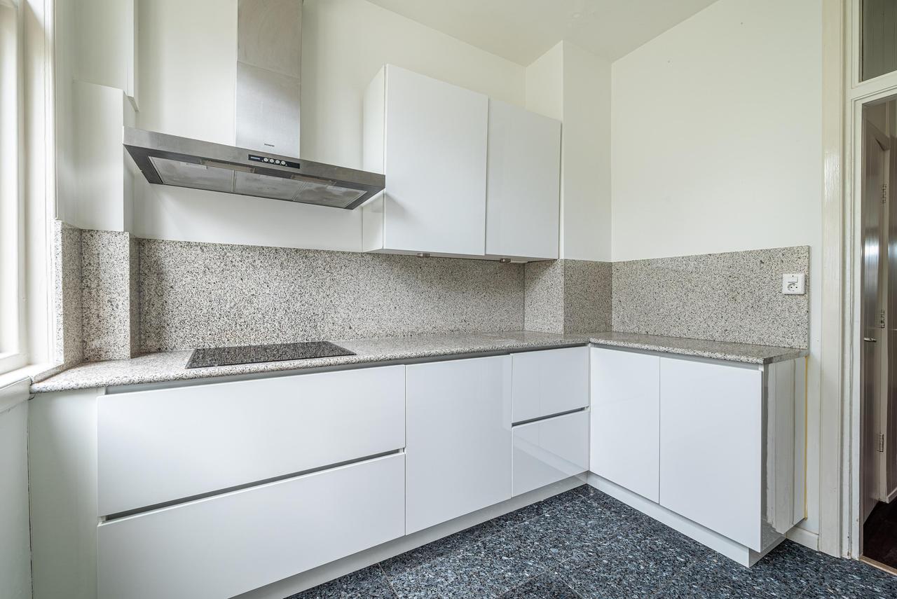 157 m² dubbel benedenhuis met tuin - Afbeelding 8