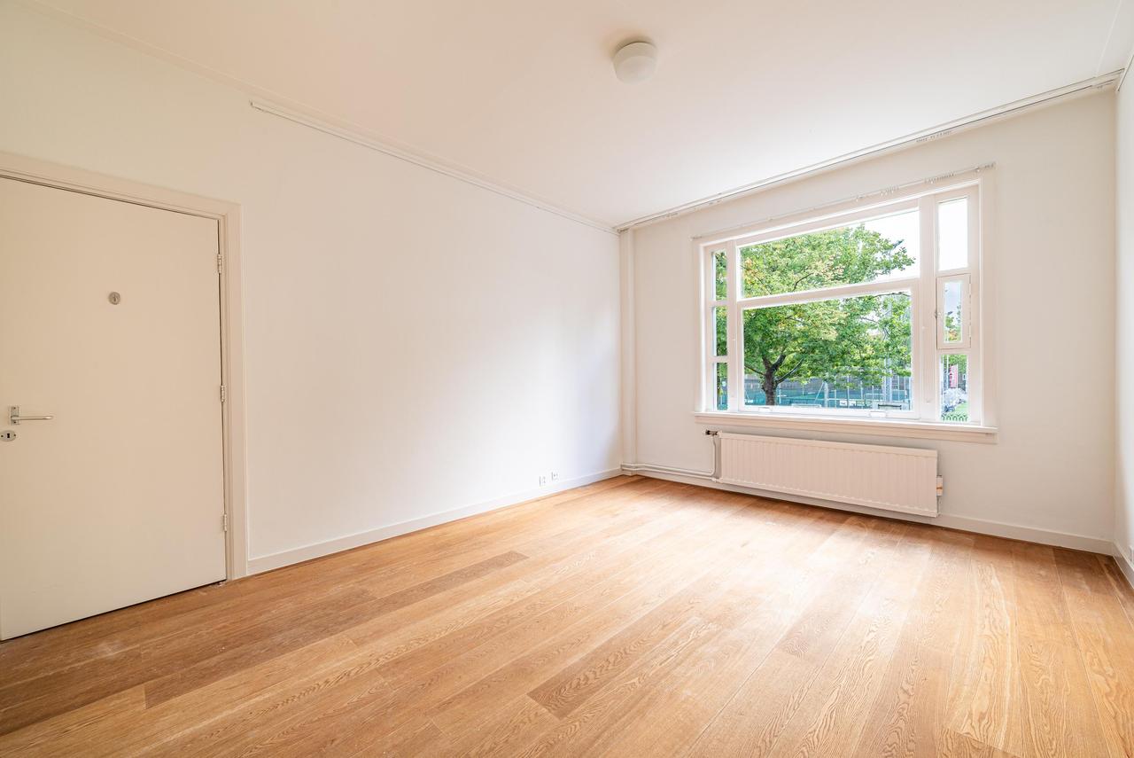 157 m² dubbel benedenhuis met tuin - Afbeelding 23