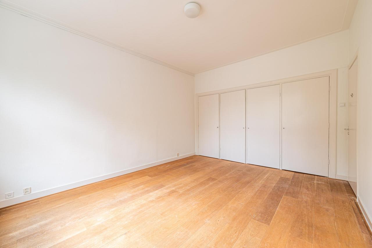 157 m² dubbel benedenhuis met tuin - Afbeelding 25