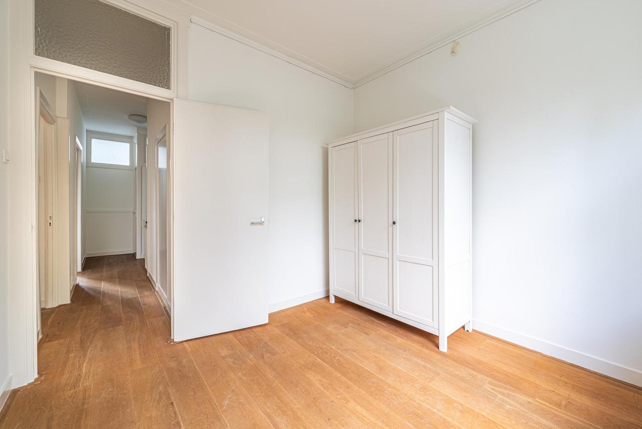 157 m² dubbel benedenhuis met tuin - Afbeelding 27
