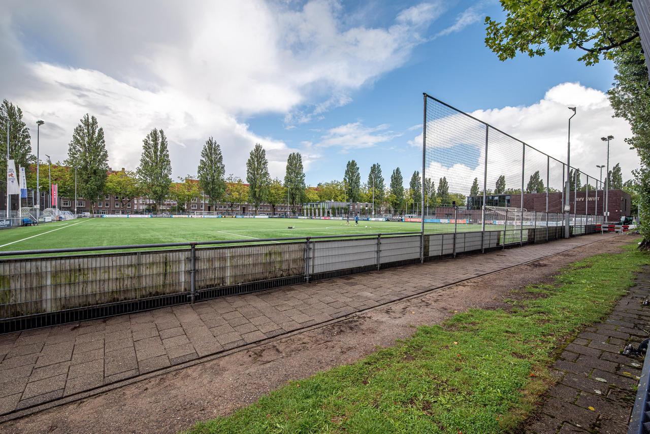 157 m² dubbel benedenhuis met tuin - Afbeelding 34