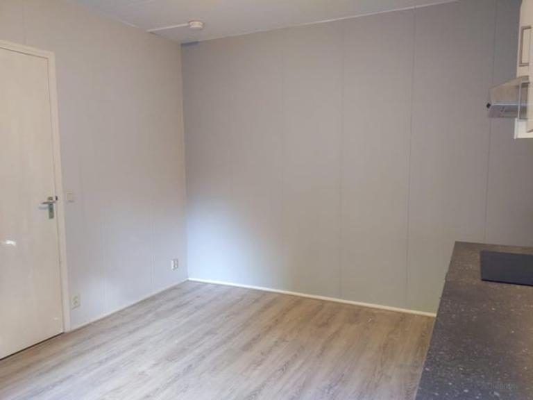 Available now: student room in Beijum-West - Image 3