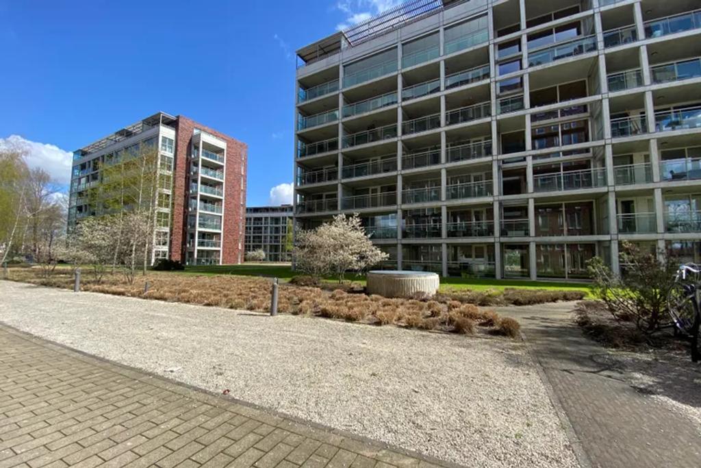 149 m² appartement met balkon in Veldhoven - Afbeelding 1