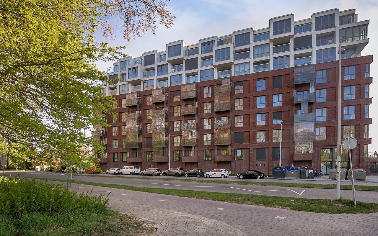 Gemeubileerd 3-kamerappartement met balkon - Afbeelding 2