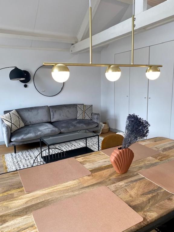 Gemeubileerde loft met stadszicht in Cool - Afbeelding 22