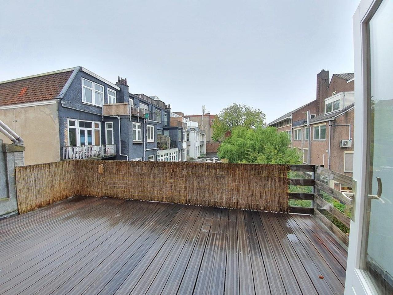 123 m² apartment with roof terrace in De Baarsjes - Image 5