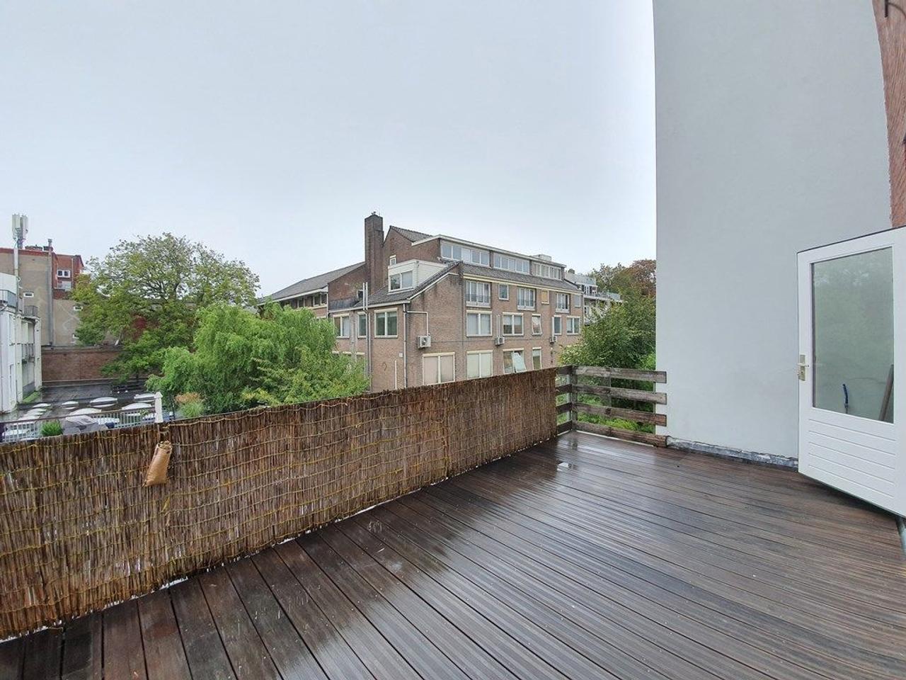 123 m² apartment with roof terrace in De Baarsjes - Image 6