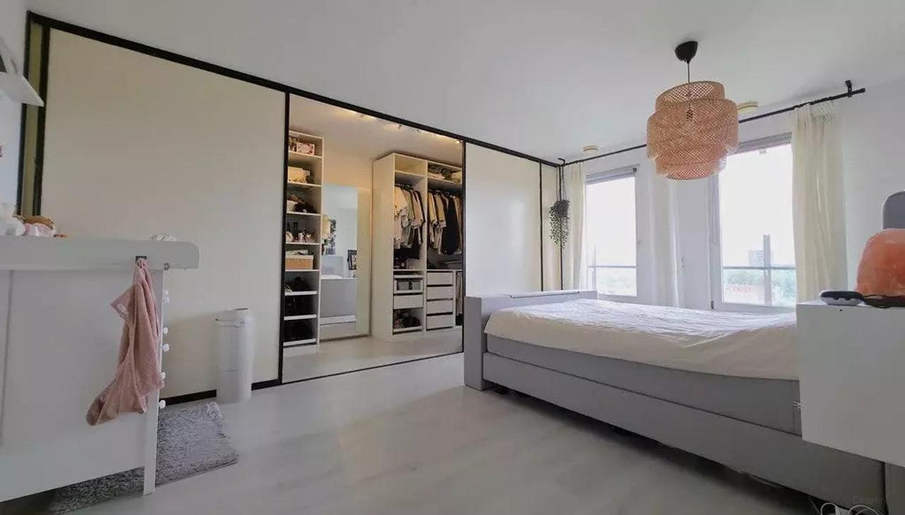 Gemeubileerd 2-kamerappartement van 95 m² - Afbeelding 6