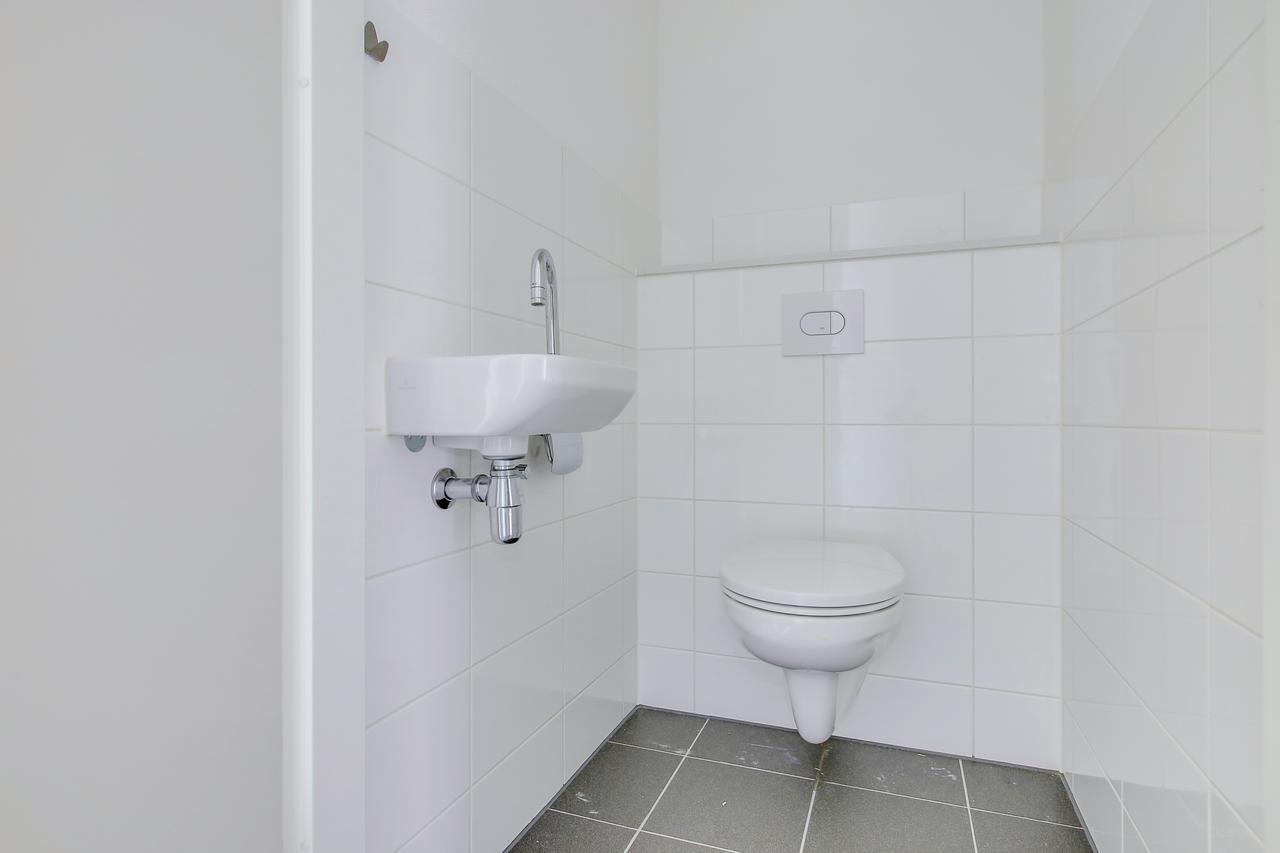 2-Bedroom Apartment on IJburg - Image 4