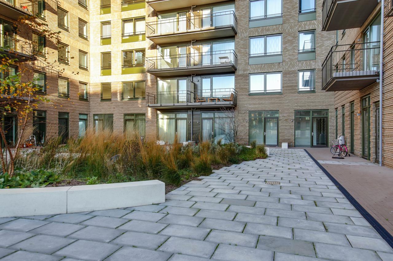 2-Bedroom Apartment on IJburg - Image 9