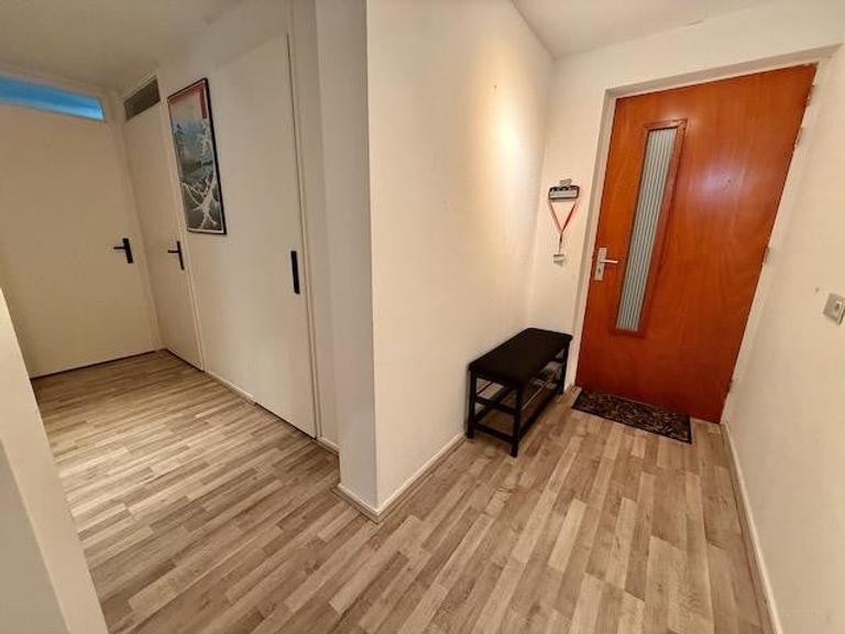 Gemeubileerd 3-kamerappartement met terras - Afbeelding 10