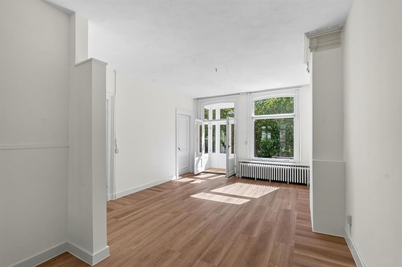 148 m² dubbel benedenhuis met tuin - Afbeelding 32