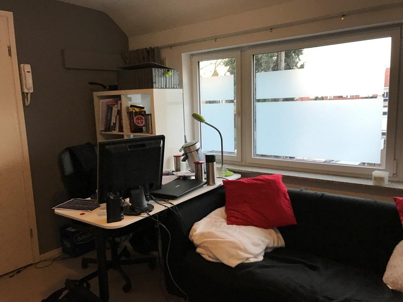 One-Bedroom Apartment Near High Tech Campus - Image 5